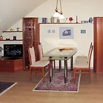 - Glw651 By Interhome גלווה
