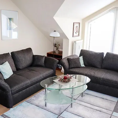 - Glw651 By Interhome